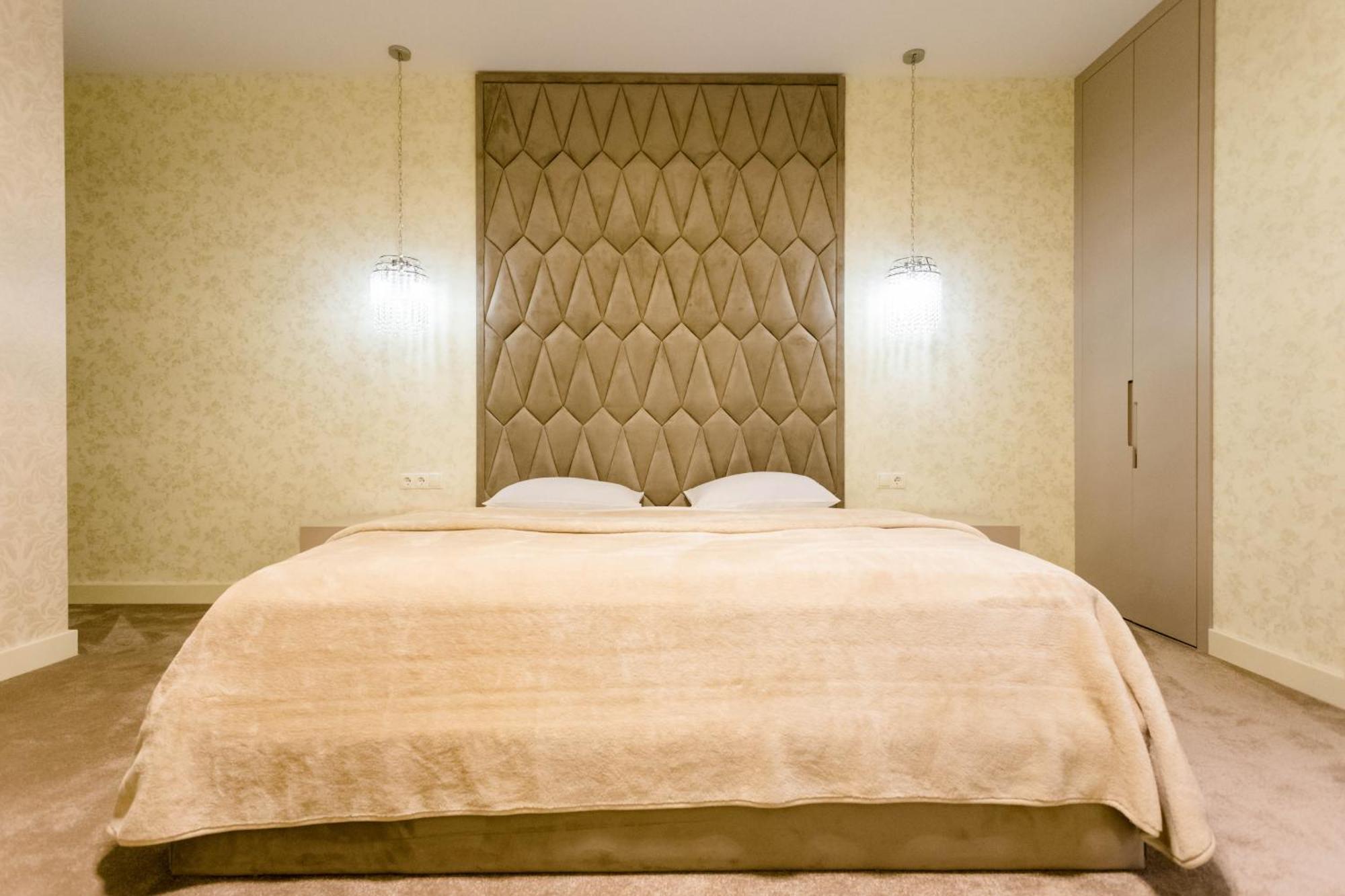 City Luxury Apartment L Тбилиси Екстериор снимка