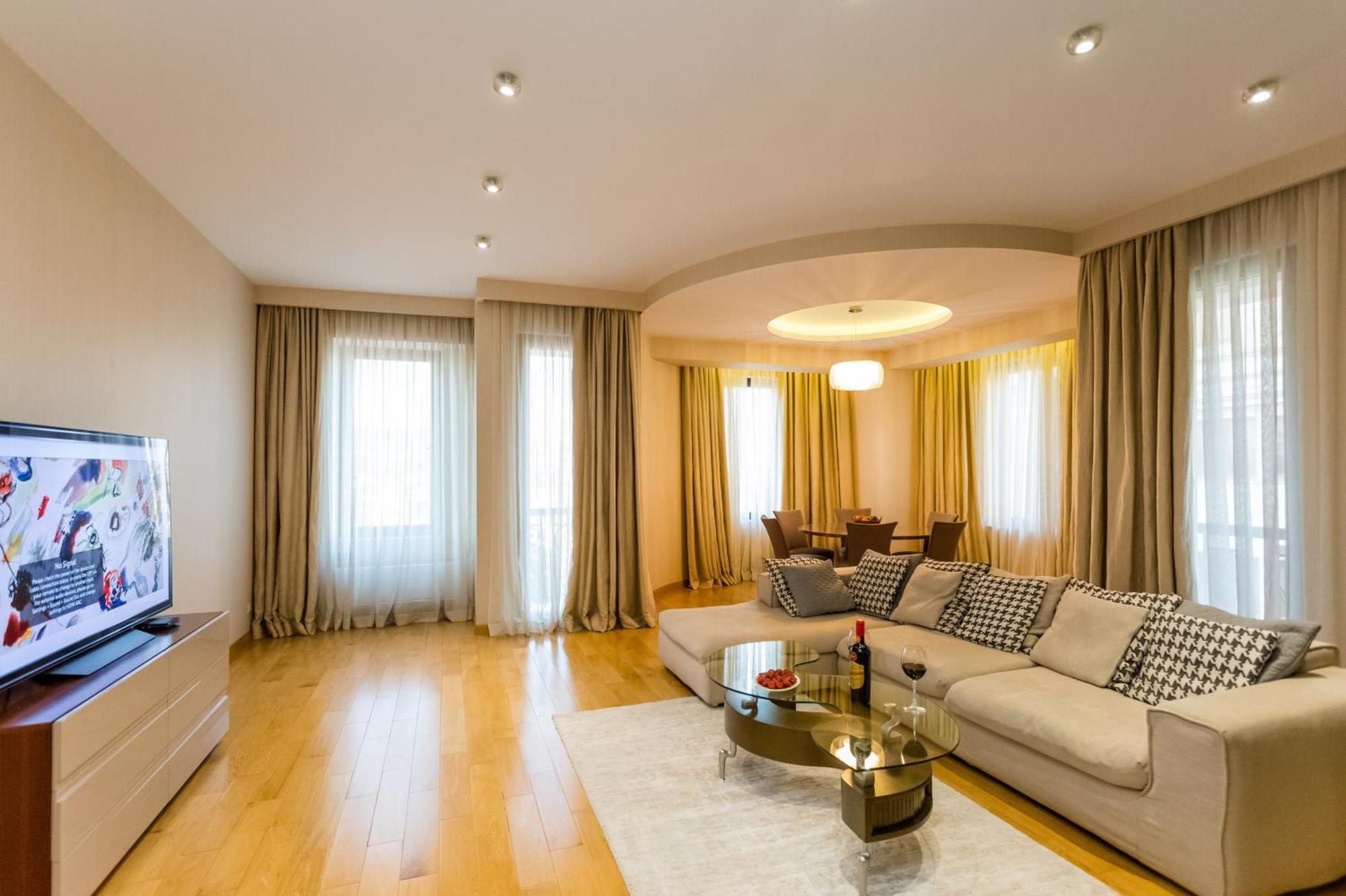 City Luxury Apartment L Тбилиси Екстериор снимка