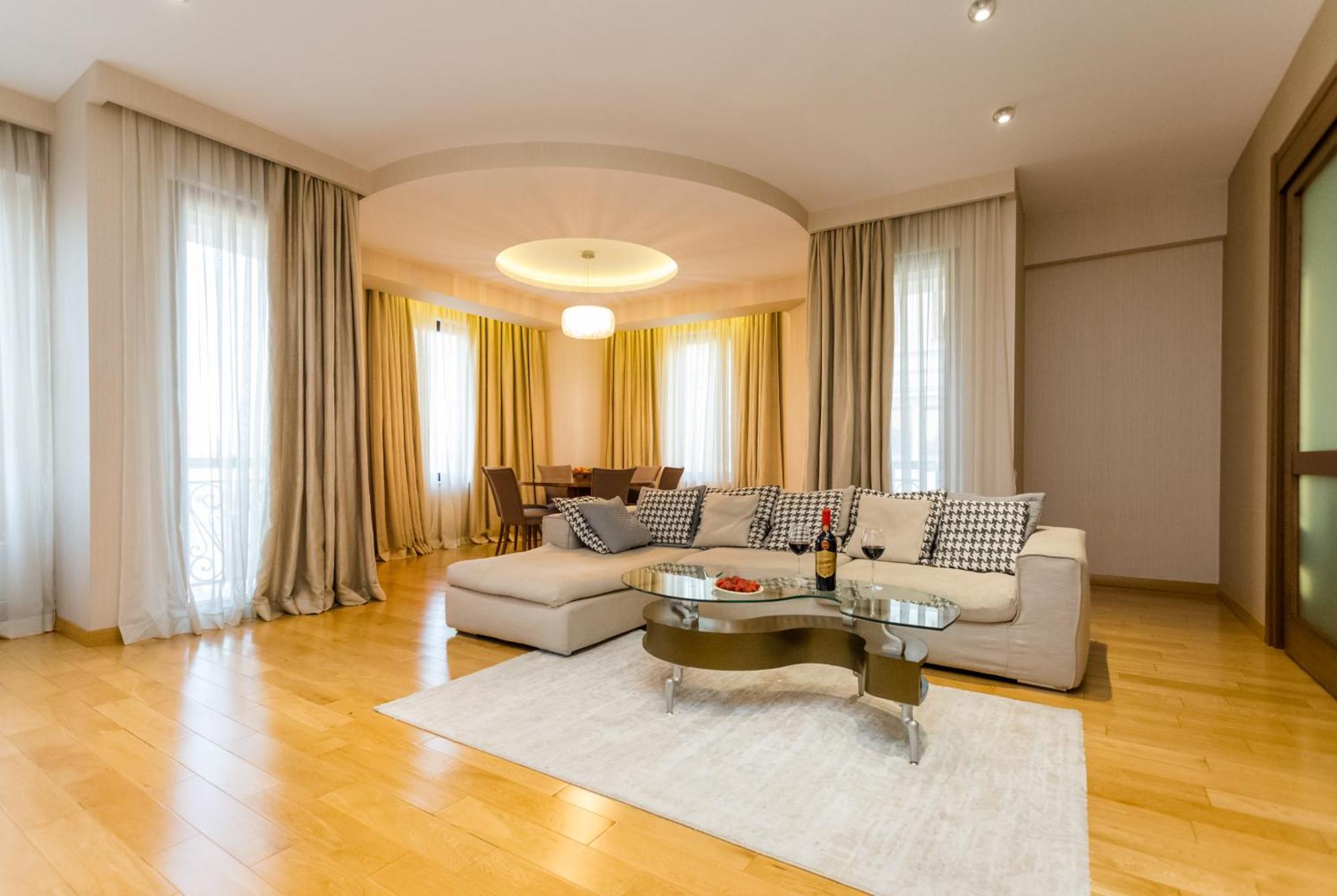 City Luxury Apartment L Тбилиси Екстериор снимка