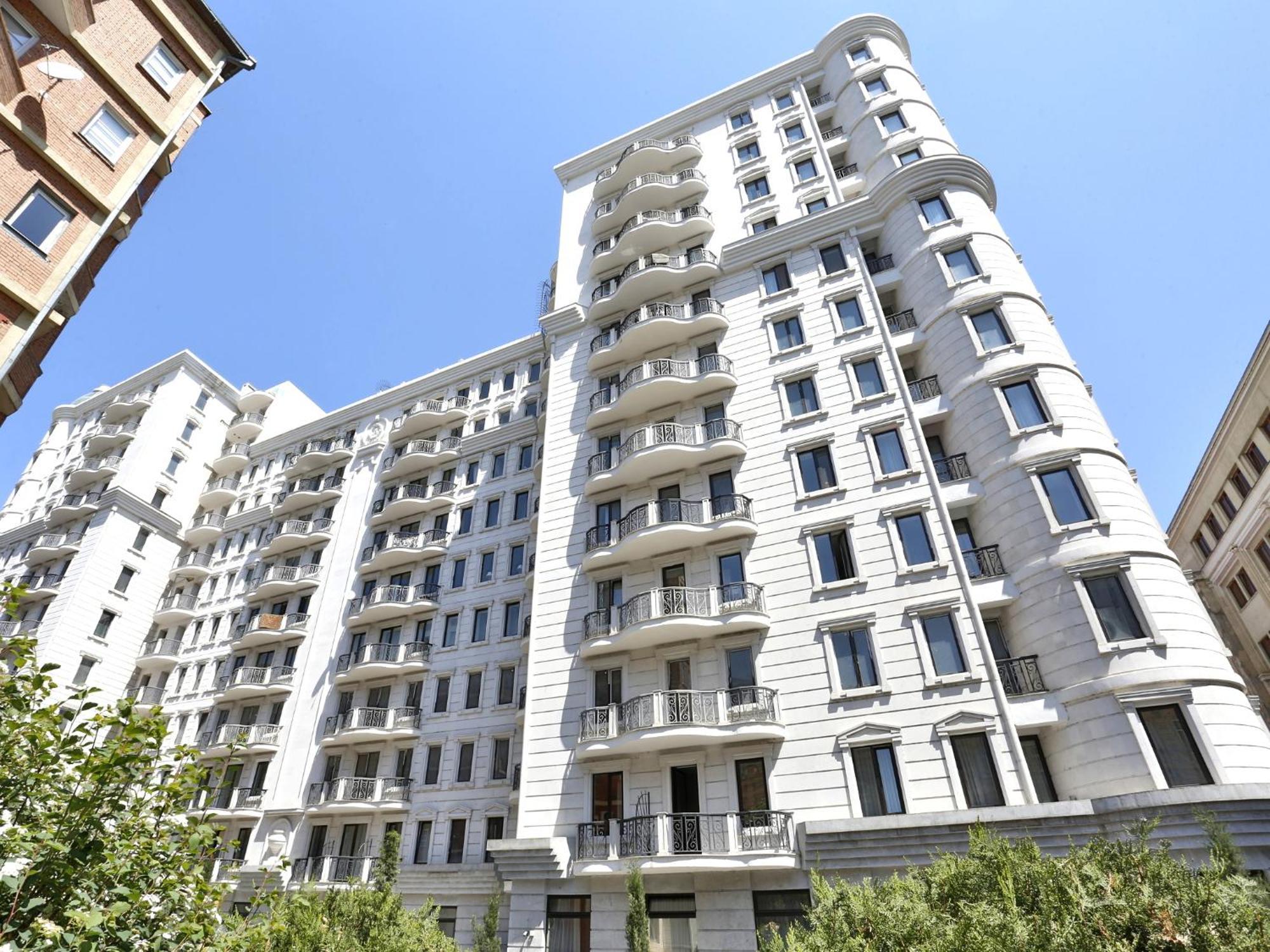 City Luxury Apartment L Тбилиси Екстериор снимка