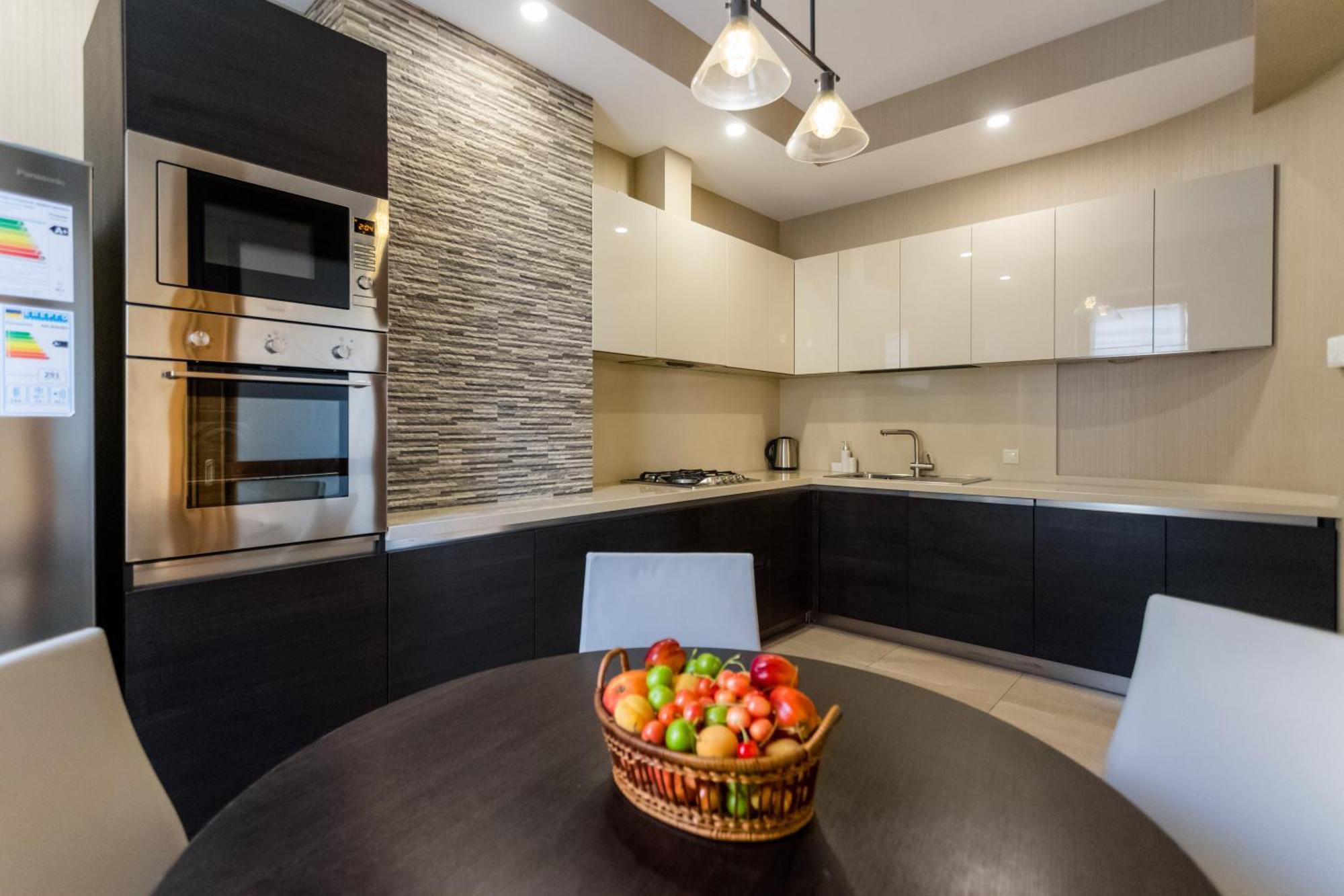City Luxury Apartment L Тбилиси Екстериор снимка